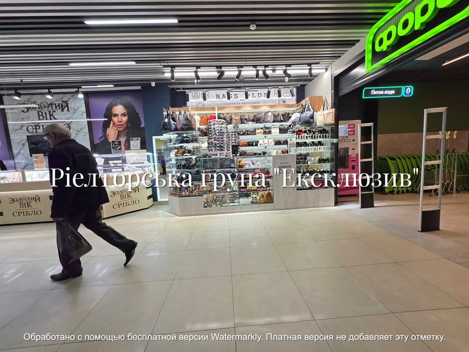 Пропонуються в оренду острівні зони в ТЦ, вул. Київська, 10