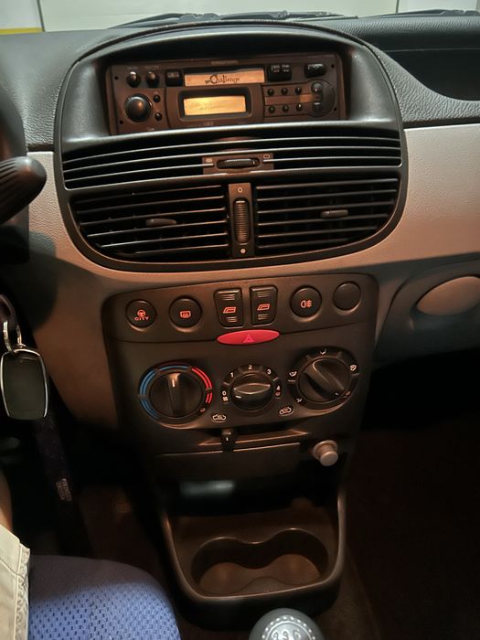 Fiat Punto 1.2 - Gasolina