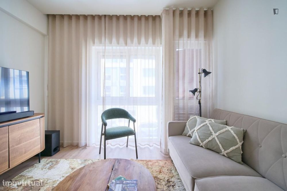 Apartamento com 1 quartos - localizado em São Sebastião Lisbon