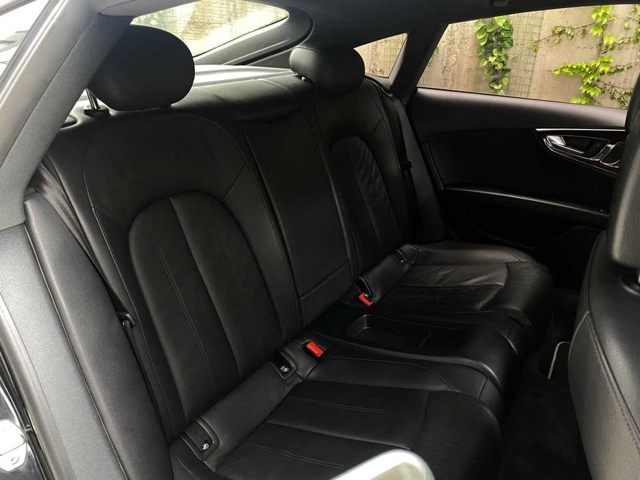 Продам  Audi A7 Sportback 2013. Можна в розстрочку, під викуп.