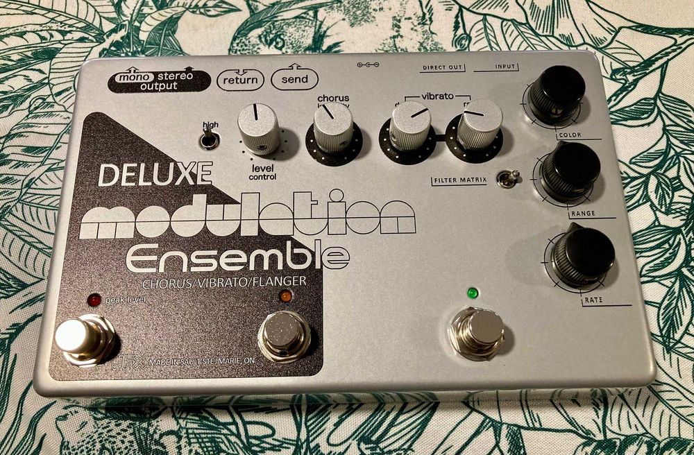 Pedal JFX Deluxe Modulation Ensemble
