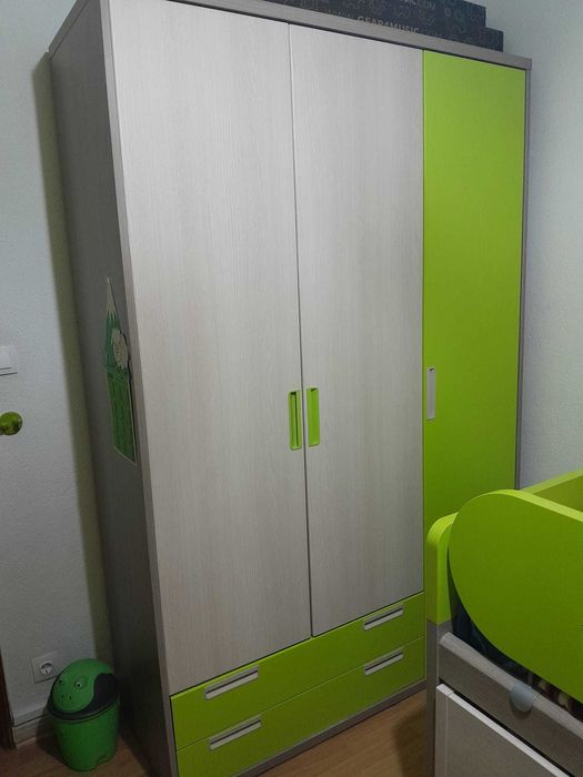 Vendo Quarto de menino completo