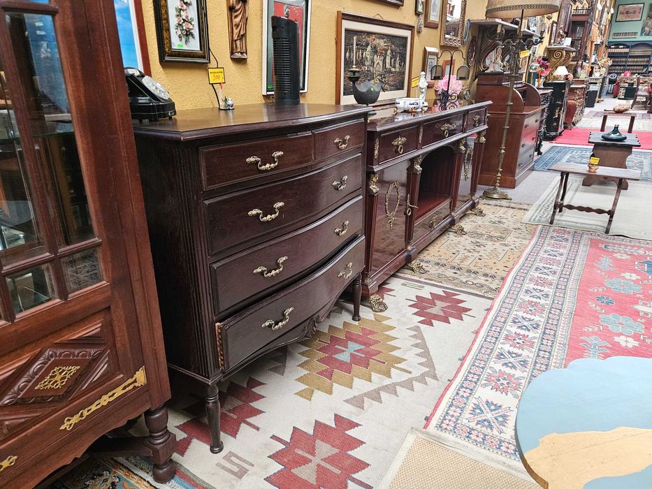 Grande cómoda antiga em madeira - óptimo estado g