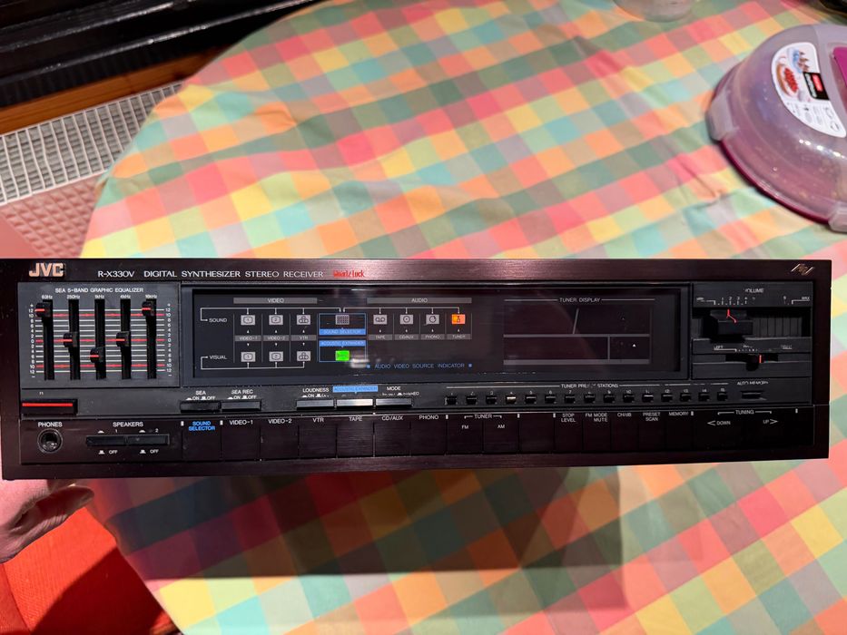 Amplituner JVC R-X 330V 2x 60W + equalizer