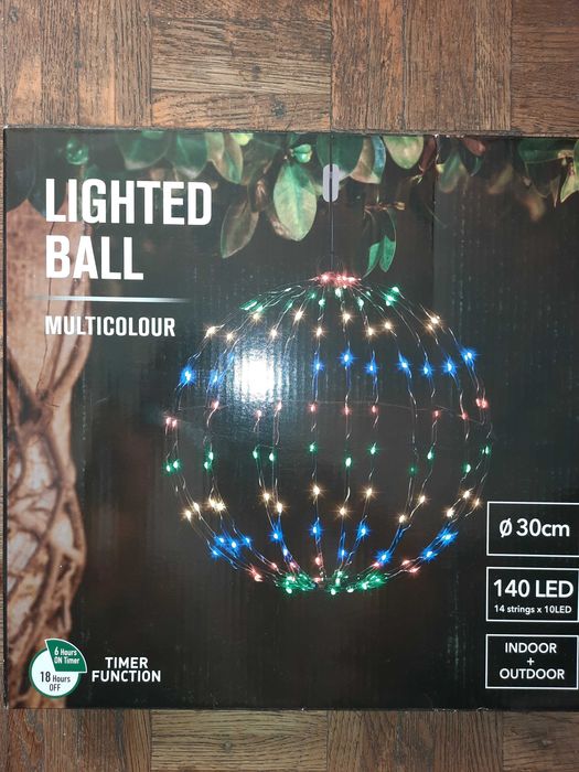 Kula Świetlna Lampki 140 LED Multi Color Średnica 30cm
