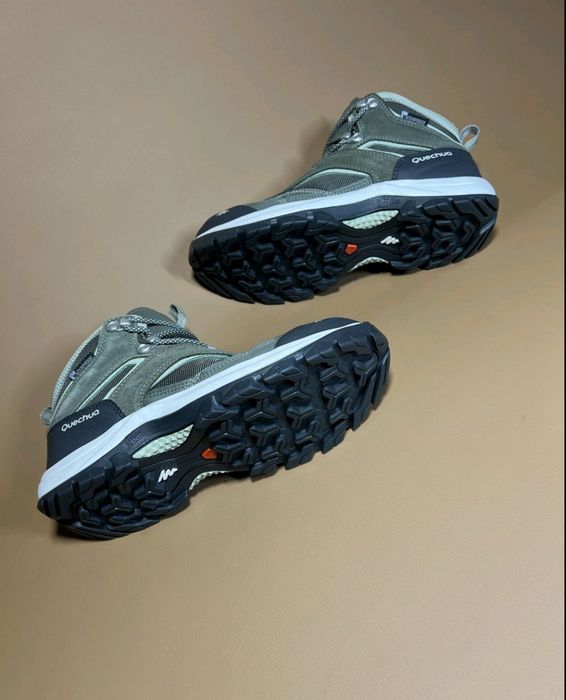 Кросівки SALOMON QUECHUA Waterproof розмір 37/устілка 24см