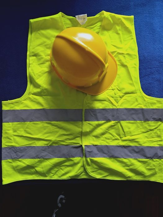 Kask i kamizelka odblaskowa