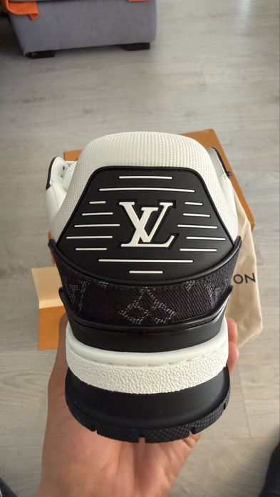Louis Vuitton LV Trainer Sneaker