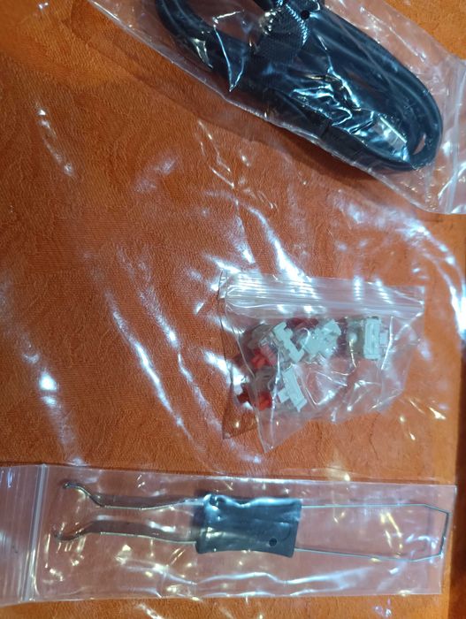 teclado mecânico RK M75 - Francês