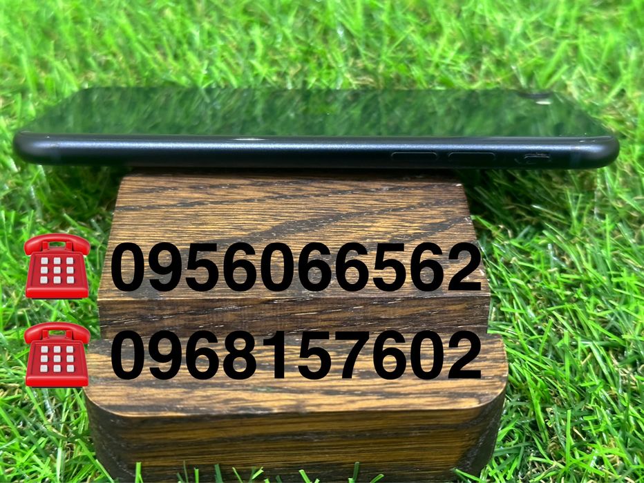 iPhone SE2022 Black .(айфон SE2022)