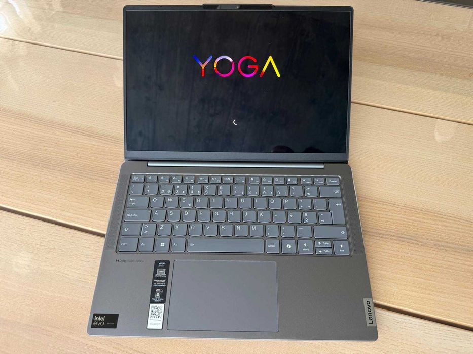 Lenovo Yoga Slim 7 14IMH9 | Intel Core Ultra 7 | 16GB RAM | 512GB SSD | OLED | Como Novo + Rato e Bolsa Lenovo