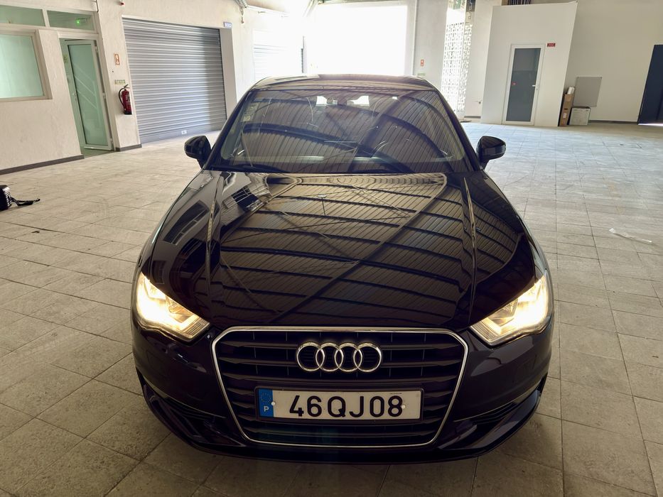 Audi A3 Limousine / 1.6 TDI / 2015 / 240,000Km / 110Cv / Poss De Retoma/Troca