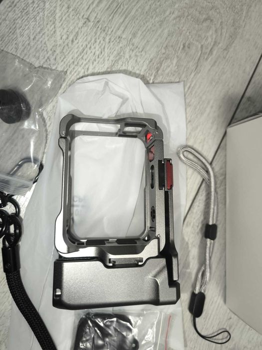 Uchwyt / klatka Hand Grip do Insta360 Ace Pro 2 – Flymile AC Pro 2