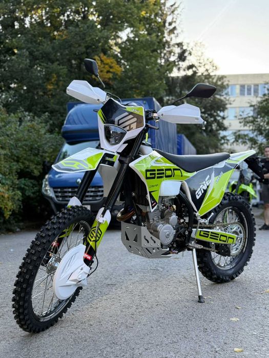 Мотоцикл Geon DAKAR GNC 300 YBS 21/18 МКПП 5