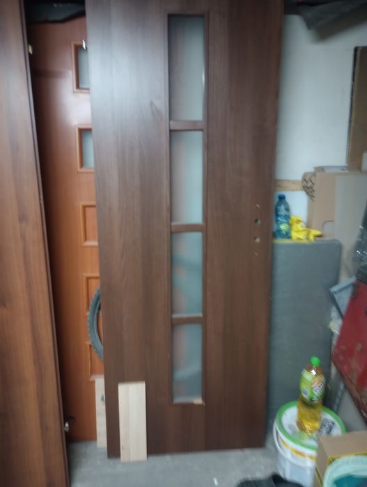 sprzedam drzwi wewnętrzne 90 lewe 80 P\L i 70L
