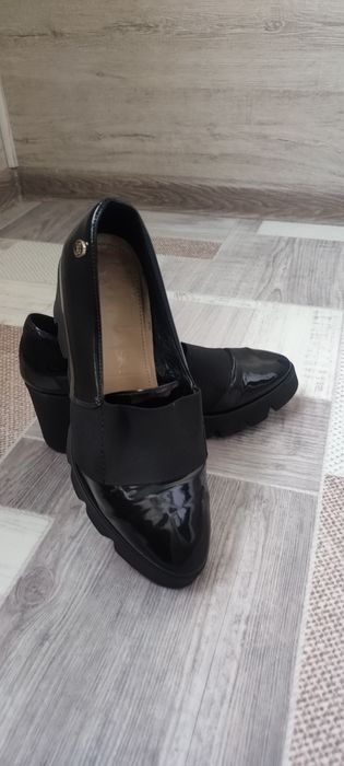 Продам чоботи туфлі 36-37