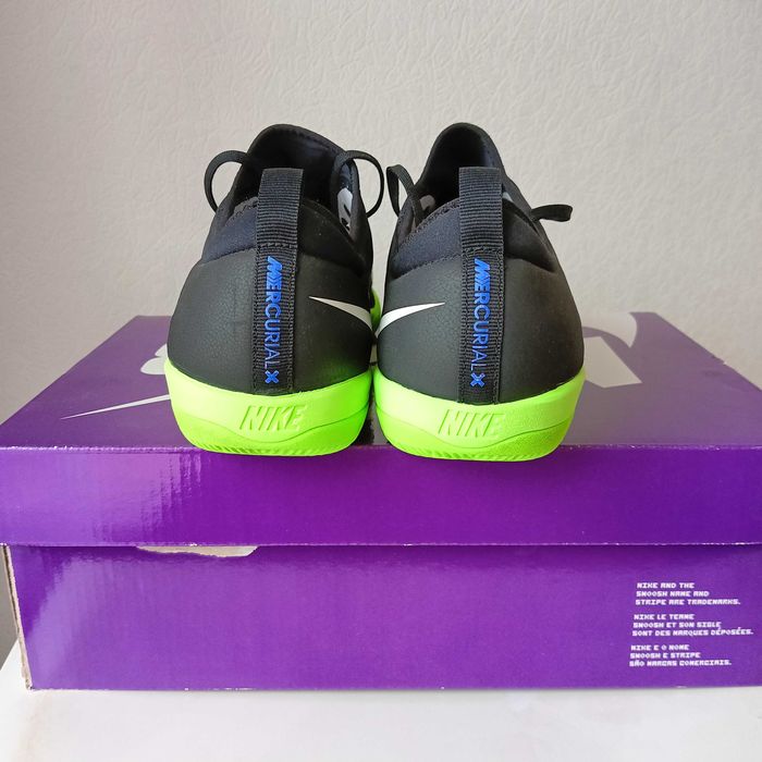 Футзалки 45 - 46 Nike. Профі. копочки кросівки