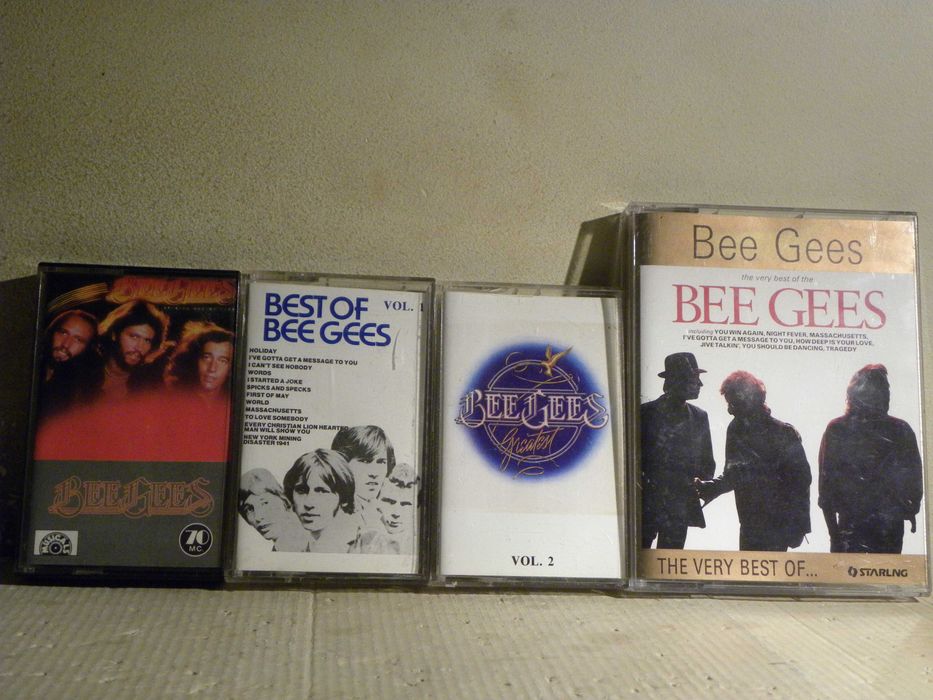 5 kaset magnetofonowych bee gees