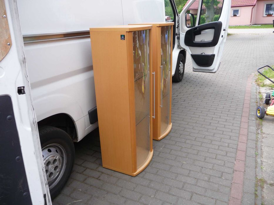 Szafki do salonu przeszklone - 2 sztuki