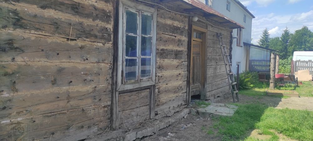 Dom do rozbiórki/stare drewno
