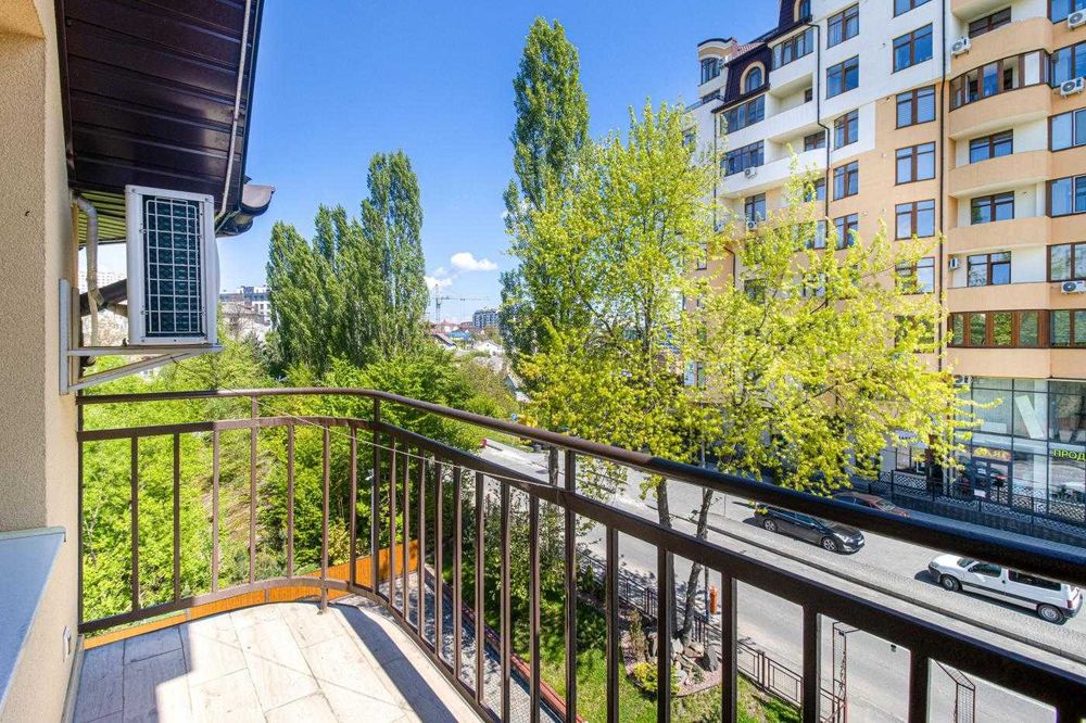 Продаж Готель/Комерція/Бізнес/м. Трускавець/Львів