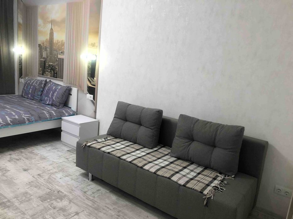 Подобово двокімнатна в новобудові. Бровари, центр, Крона парк, 7 місць