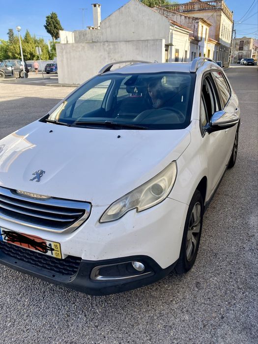 Peugeot 2008 suv — photo 5