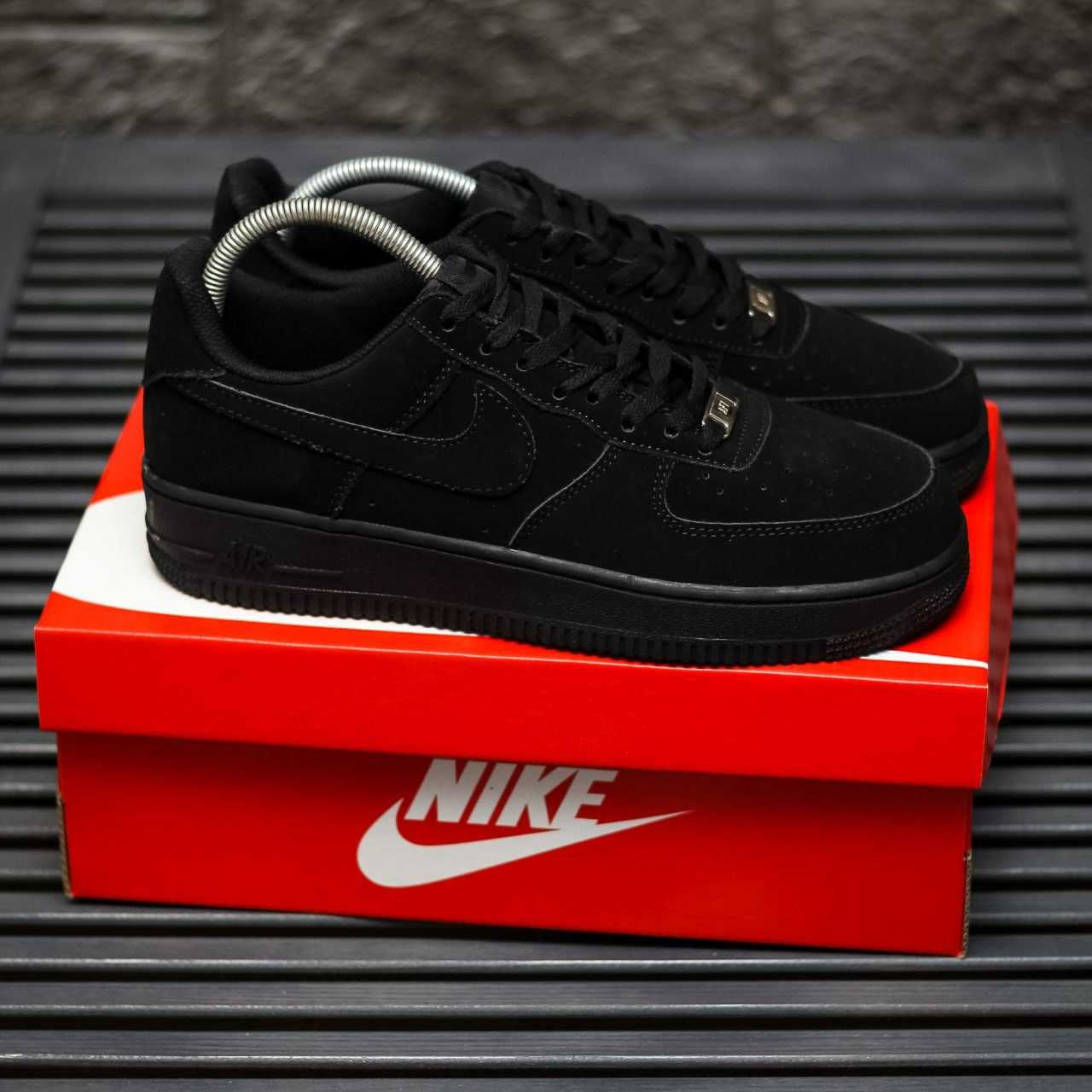 Nike air sale force black velvet