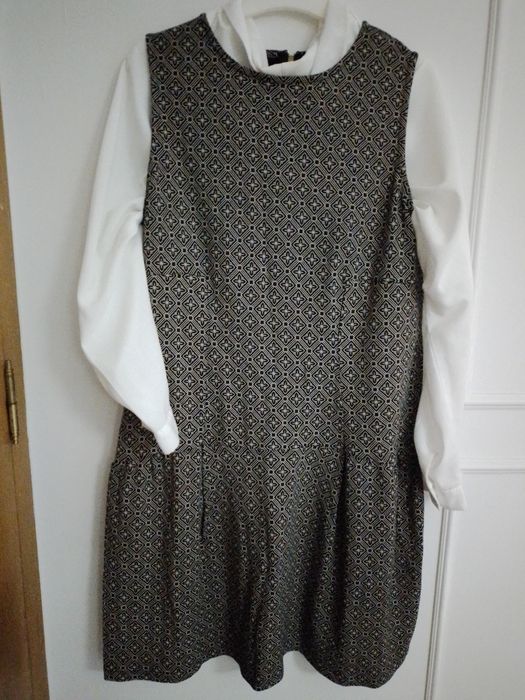 Vestido Mo, tecido quente tamanho XL