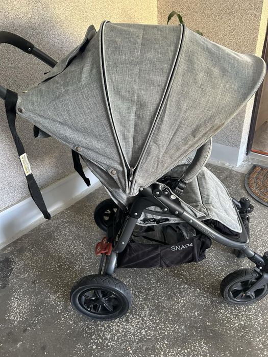 Sprzedam spacerówke Valco baby Snap4