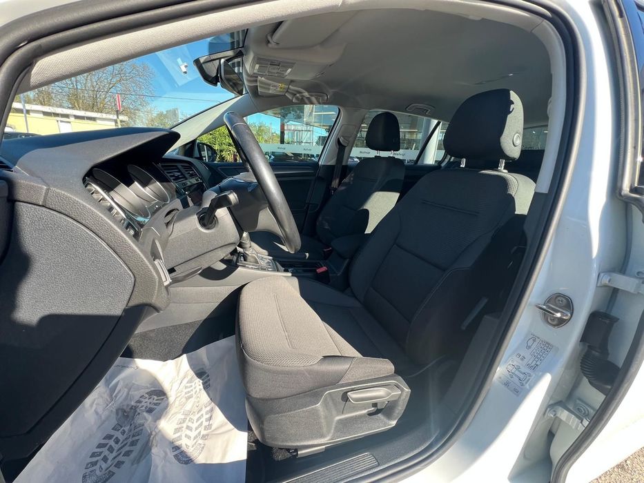 VW e-Golf AC/DC