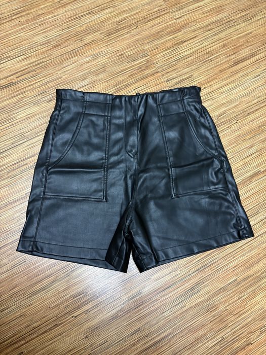 Шкіряні шорти на флісі