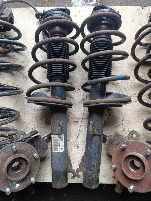 Пружина Пружини Пружины передні Ford Connect 1.8  2002-13 Форд