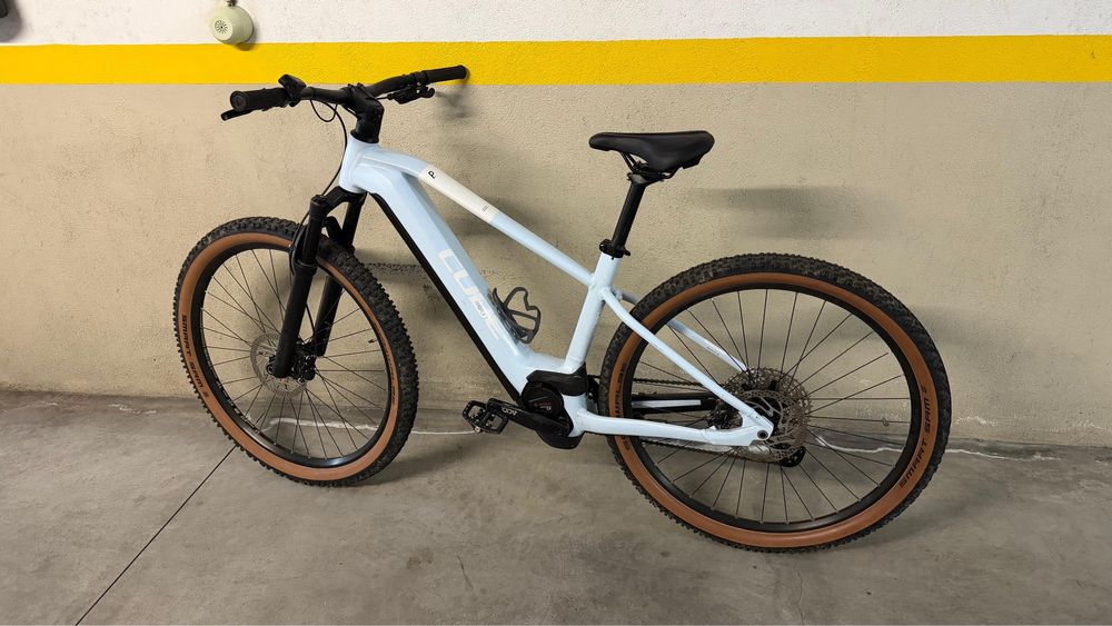 Cube reaction hybrid