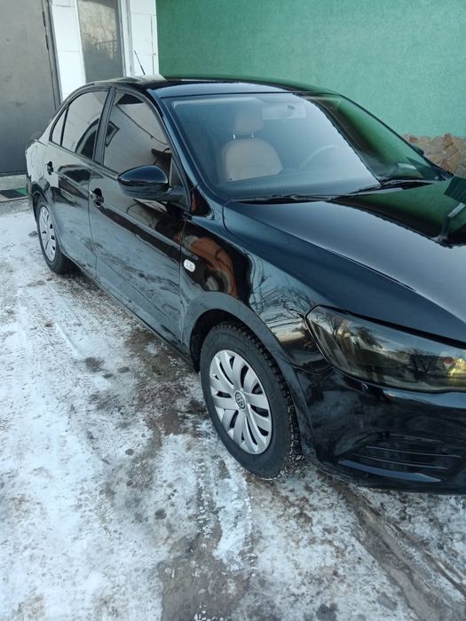 Фульцваген джета  2014р з двигуном 1.6 мпі газ бензин