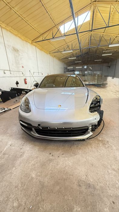 Porsche panamera 4 e hybrid Nacional a trabalhar e andar
