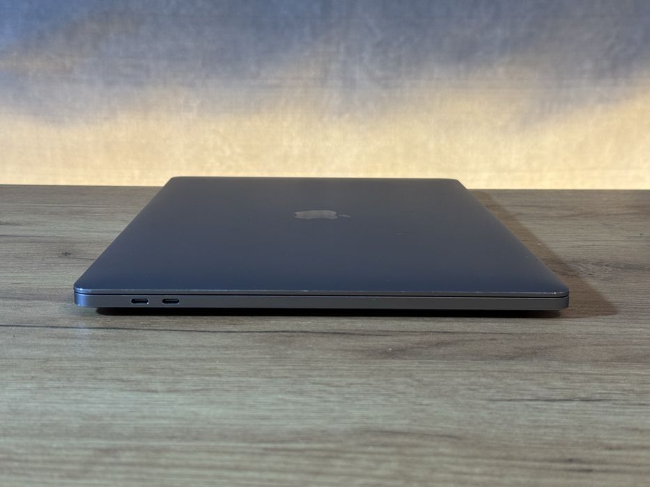 apple macbook pro 16 2019 i9 32 - Купить электронику - Цены на OLX.ua