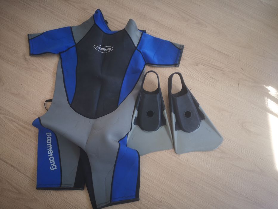 Fato de mergulho com barbatanas