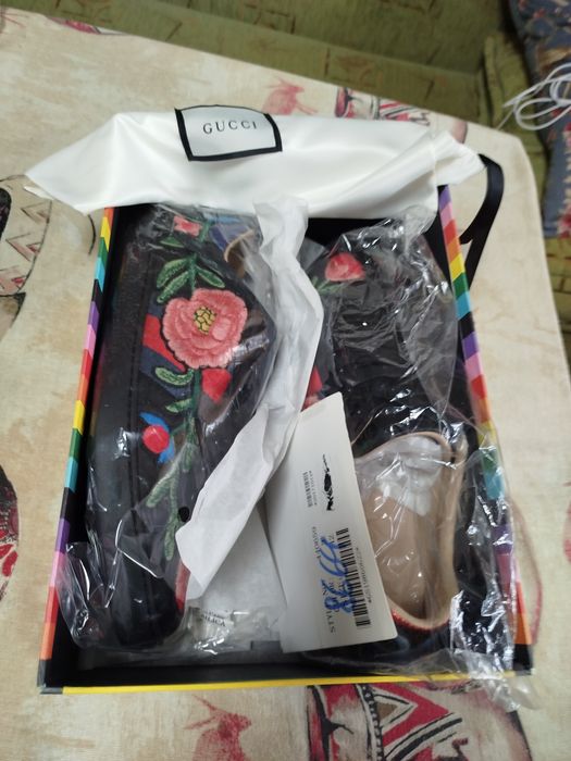 Кроссовки кеды туфли GUCCI с вышивкой (разм.42, 27.5 см).