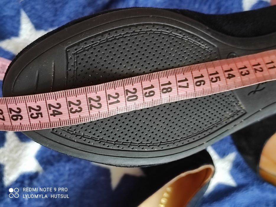 Шкіряні балєтки у чорній і синій замші