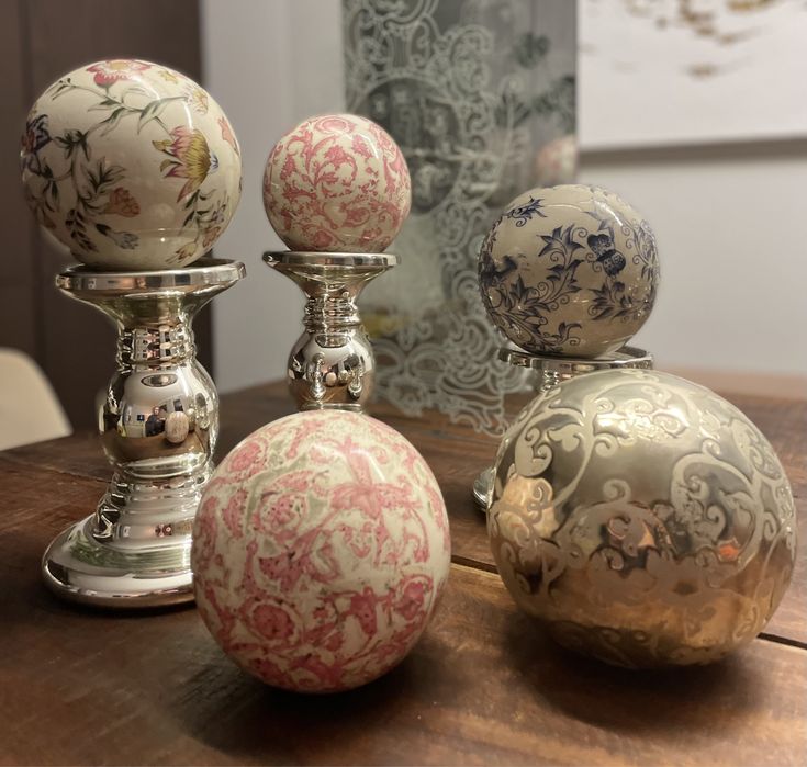 Dekoracyjne kule ceramiczne, wyjątkowa dekoracja