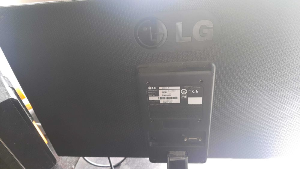 Computador de mesa I3 8GB RAM 500 GB Disco + Monitor