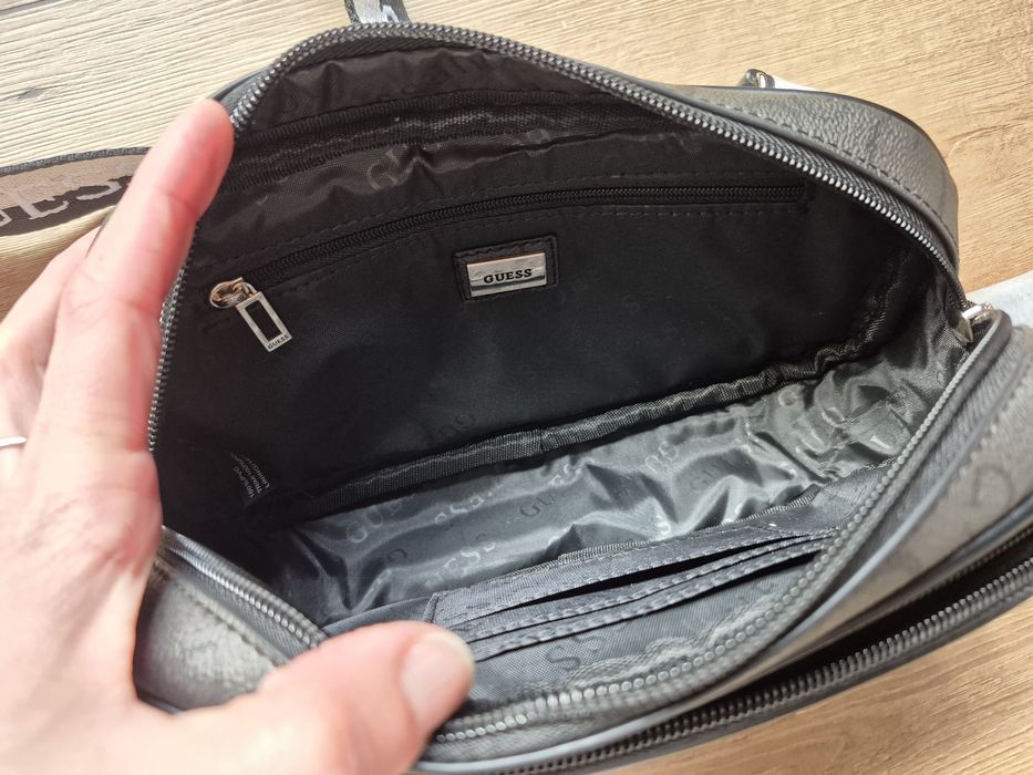 Saszetka Nerka Damska Guess