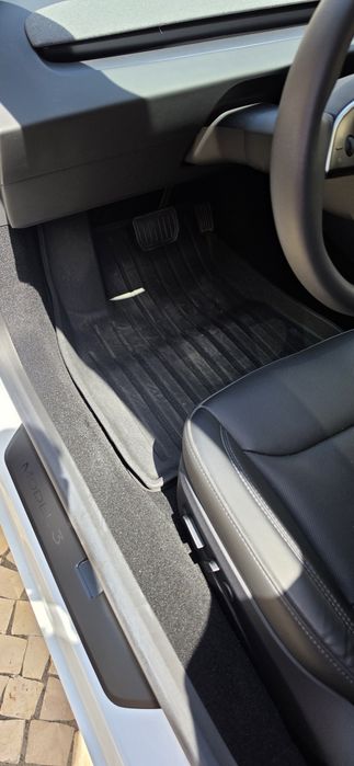 Tesla model 3 highland