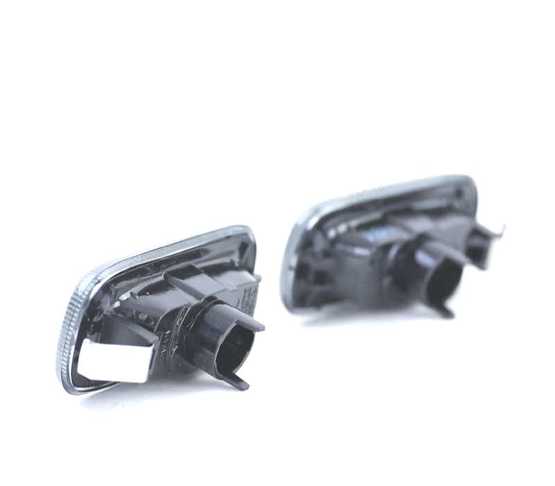 INTERMITENTES LATERAIS AUDI A4 00-04 VIDRO CLARO PRETO