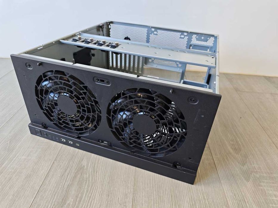 Silverstone RM51 5U Rackmount / Workstation Case (SSI-EEB / 360mm / RTX 4090/5090)