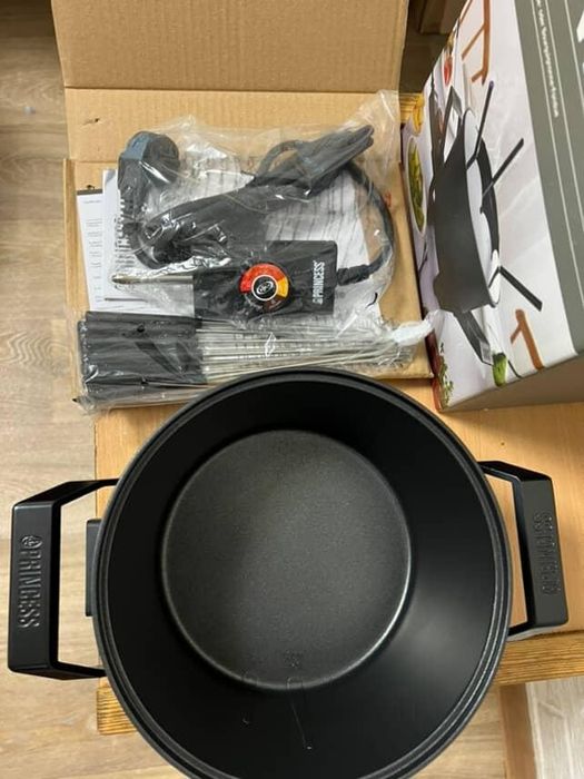 Фондюшниця Tchibo