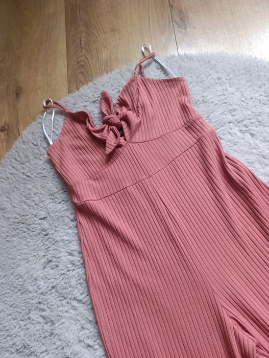 Kombinezon przewiewny prążkowany wiązany koktajlowy sexy m l