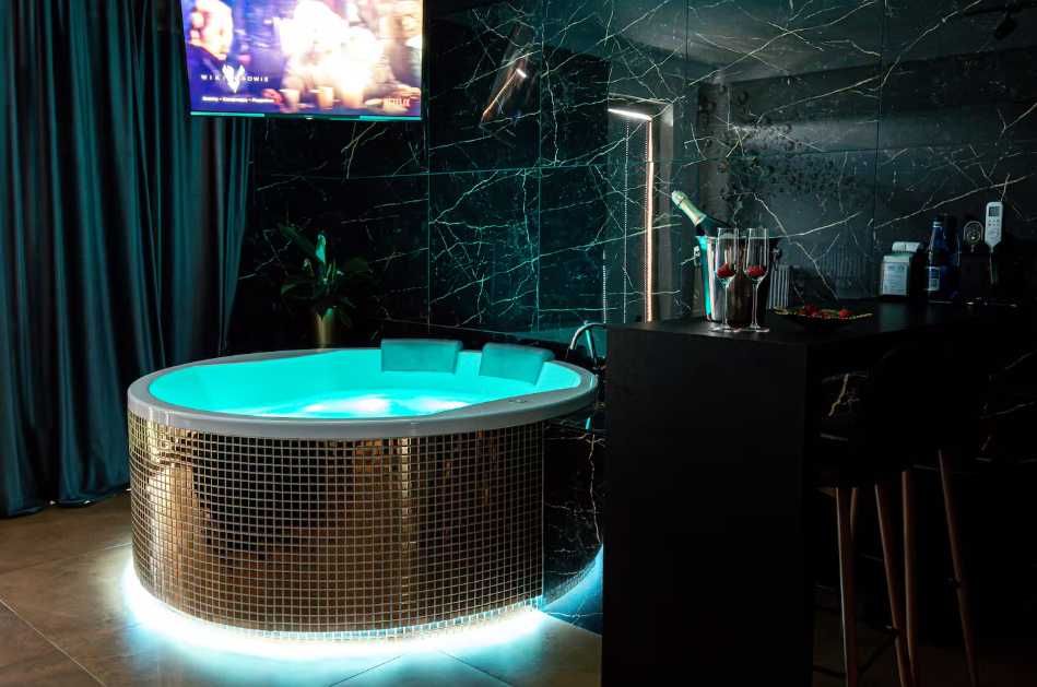 PROMOCJA! Apartament z Jacuzzi i Sauną na wyłączność w Centrum Miasta!