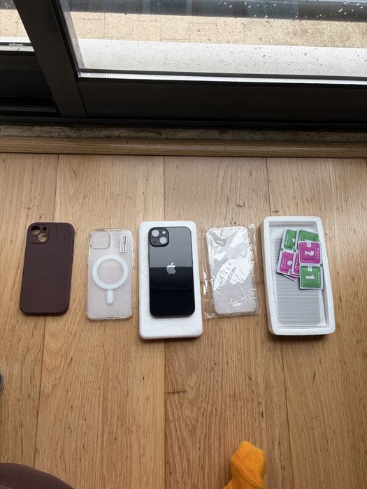 Iphone 13 usado.
